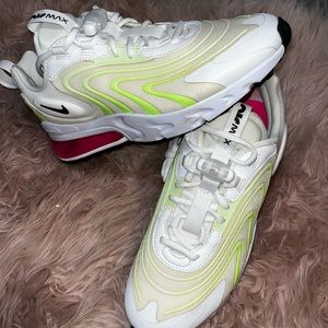 womens air max 270 react casual running shoe